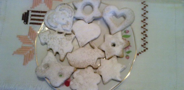 kolacici-sa-medom-i-orasima